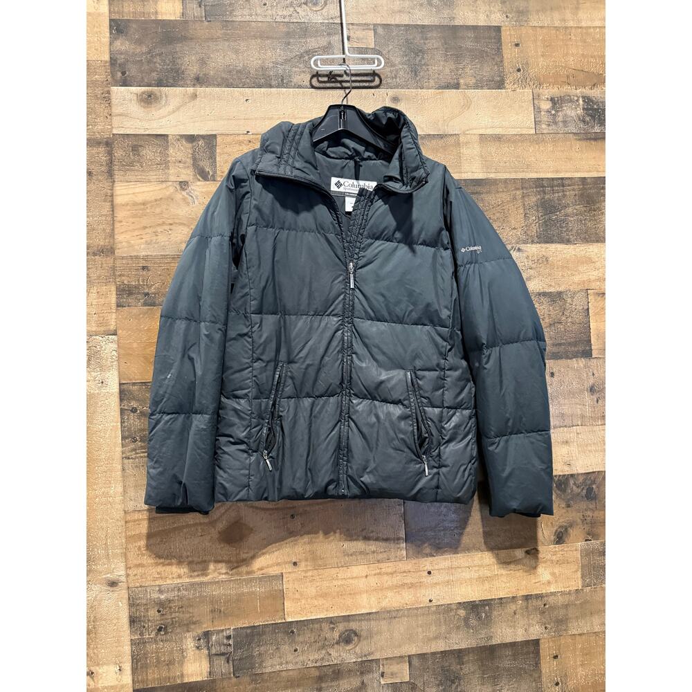 Columbia Puffer Jacket- Black- Women Size M
